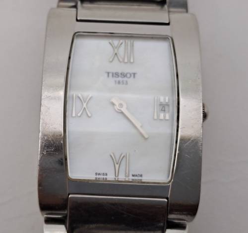 Pre-owned Swiss Made Ladies Tissot 1853 T007309 A Saphire Chrystal Mehanical watch- working