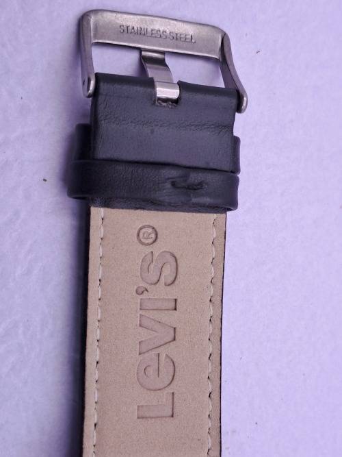 Large Face- Levi`s California watch -Japan movements working with 3 new batteries -Unused