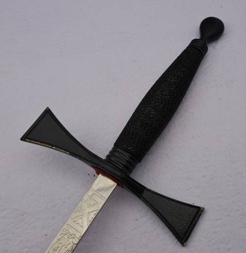 Antique/ Vintage Toye Kenning and Spencer ceremonial Masonic sword in scabbard 855mm