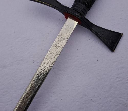 Antique/ Vintage Toye Kenning and Spencer ceremonial Masonic sword in scabbard 855mm