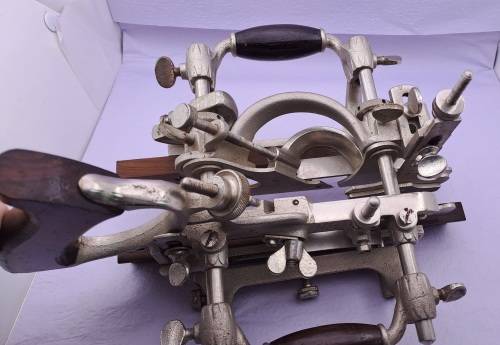 1940`s Stanley Universal Plane No.55 with all 55 cutters in Original wooden Box -Excellent