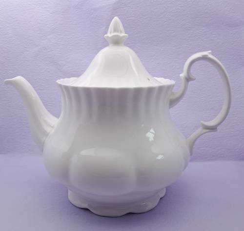 Royal Albert REVERIE Teapot Bone China England (tiny nick on spout)