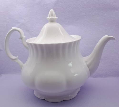 Royal Albert REVERIE Teapot Bone China England (tiny nick on spout)