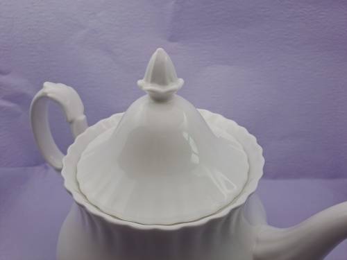 Royal Albert REVERIE Teapot Bone China England (tiny nick on spout)