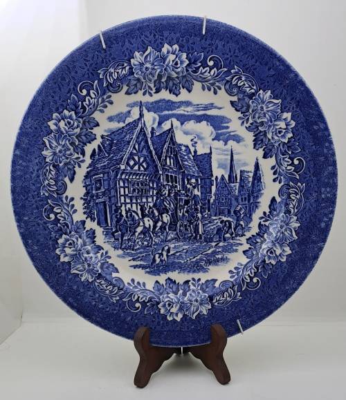 Large Vintage Blue & White Porcelain Plate Coaching Scene  28cm
