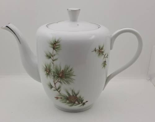 Vintage Royal Avon Tea Pot 170x250x125mm