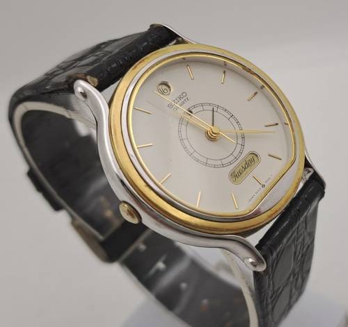 Pre-Owned Seiko 5c23 Quartz watch-Working