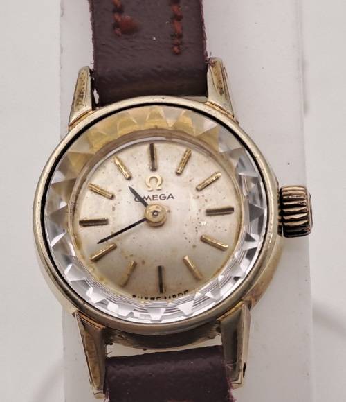 Pre-owned Vintage Ladies OMEGA windup watch - working