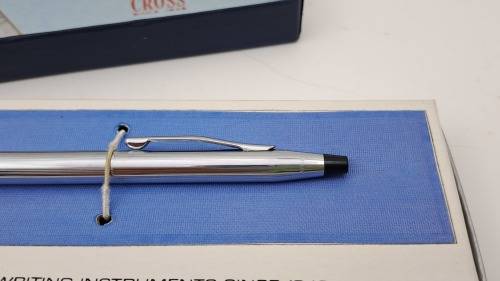 Pre-Owned Cross Lustrous Chrome Mechanical Pencil in box 0,9mm lead  - no Lead