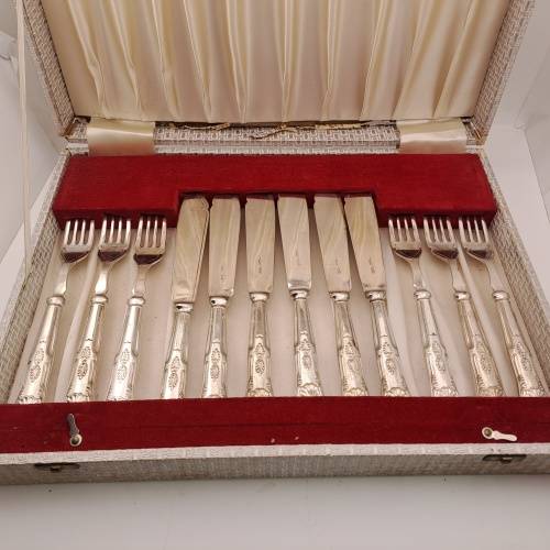 12 Pc Vintage E.P.N.S (Silver Plated) Fish Cutlery set in Box (Box not in Good shape )
