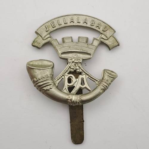 Vintage British  Somerset Light Infantry  Cap badge 40x40mm