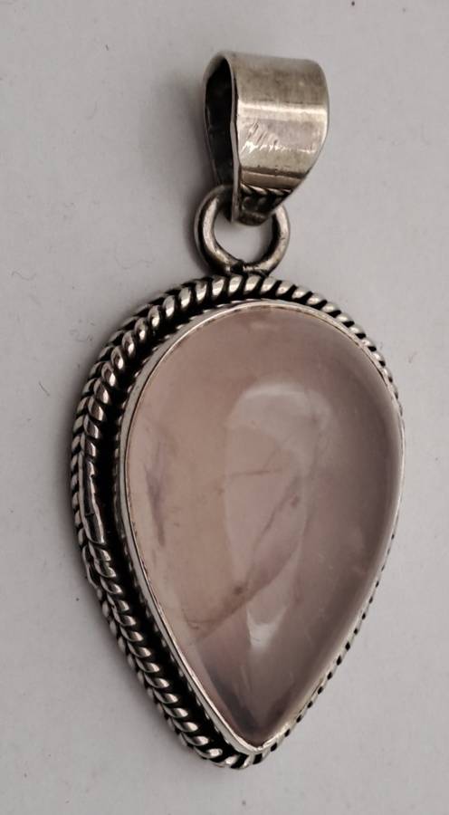 Pre-owned Vintage Sterling 925 Sterling Silver pendant - Could be Rose Quartz Gemstone?