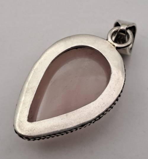 Pre-owned Vintage Sterling 925 Sterling Silver pendant - Could be Rose Quartz Gemstone?