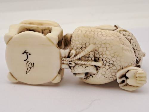 Collectable Antique Netsuke Oriental Figurine - Signed by Artist