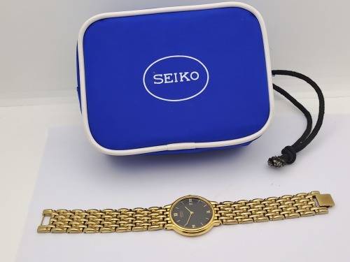 Pre-owned Seiko Quartz watch Japan Movement 7N29 Fo50-Co1-in Case-Working