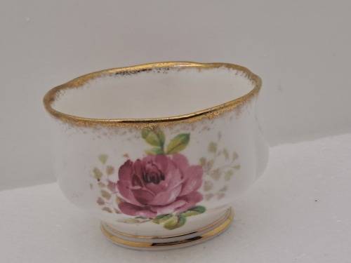 Vintage Royal Albert `American Beauty` small Sugar Bowl- Bone China -England -