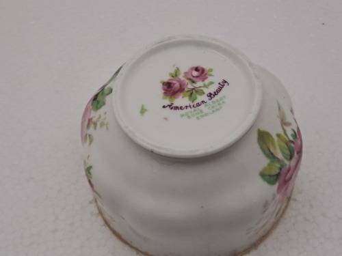 Vintage Royal Albert `American Beauty` small Sugar Bowl- Bone China -England -