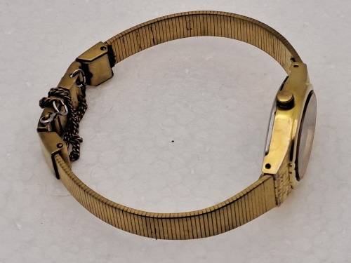 Pre-Owned Vintage Ladies Citizen Quartz Watch 6031-KO4867 with original strap -Working