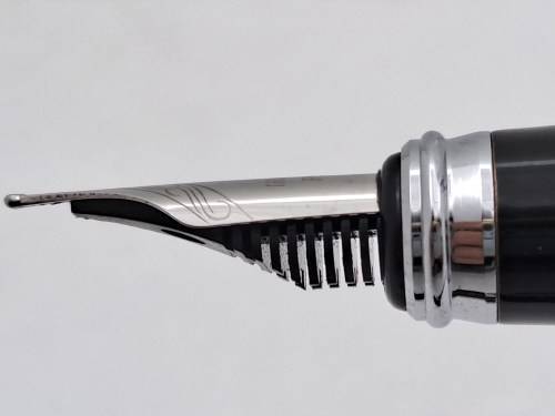 Pen Gift Set- Ballpoint Pen,Rollerball and  Fountain Pen with Iridium Point in Leather Case