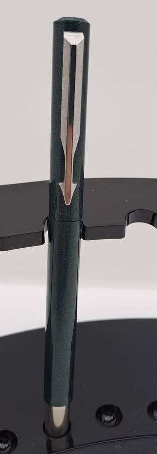 Parker Vector Rollerball Pen - Branded - Ink still ok -Green