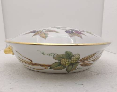 Vintage Royal Worcester Serving Dish with Lid Shape 22 Size 4 -Fireproof made in England