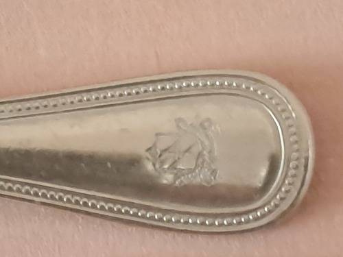 Silver Keyring & 2 Silver Spoons Arlington International Racecourse Sept.2 1990 Million X -Framed