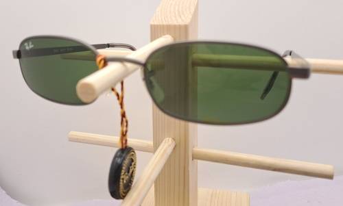 Original Vintage Ray-ban Sunglasses Unused -with Box ,Manual and Cloth.