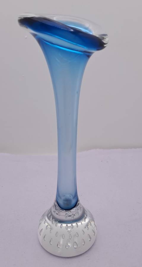 Beautiful Vintage blue Murano Vase 21cm x 7,3cm