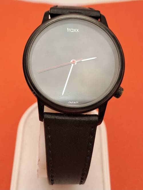 Pre-Owned Traxx Fashion Quartz watch made in Japan -as New -Working