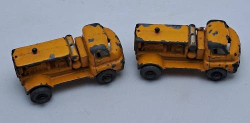 2  Vintage Matchbox Lesney no 28 Bedford Compressor trucks