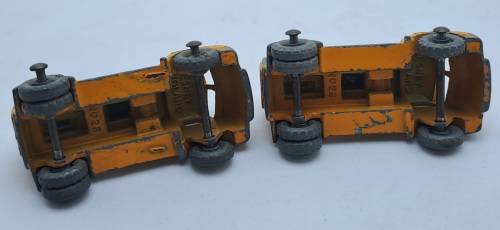 2  Vintage Matchbox Lesney no 28 Bedford Compressor trucks