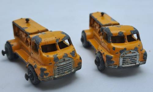 2  Vintage Matchbox Lesney no 28 Bedford Compressor trucks