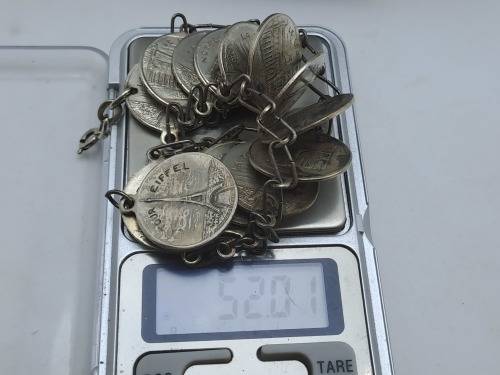 Vintage Paris La Tour Eiffel Coin Souvenir Bracelet with Landmarks 23cm