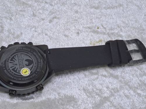Big Face Mens watch with rubber band -working -Unused (see description)