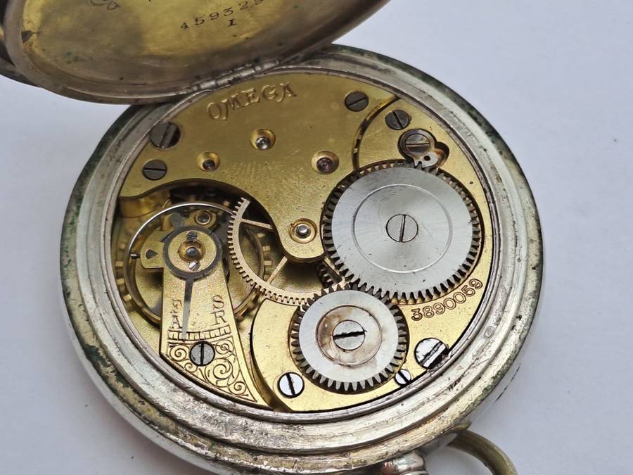 Antique G.Luhdohee Hagen Silver Pocket Watch -with Omega 3890059 Movement -Working