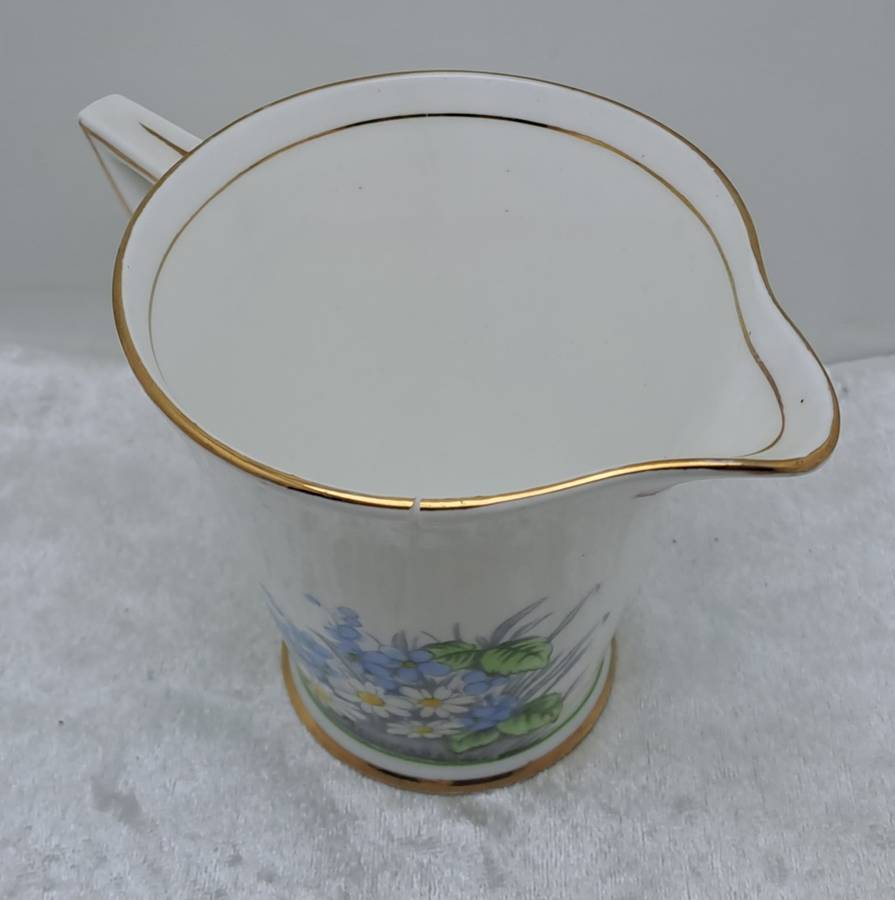 21pc Vintage Royal Standard Bone China `Wild Flower`  Art Deco Tea set (Creamer Chipped)
