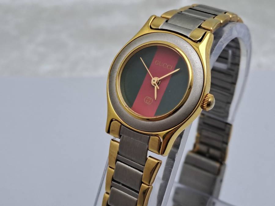 Vintage Ladie`s Gucci 2035 Quartz  Watch -Singapore Movement -Working