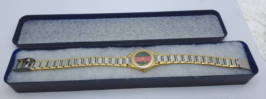 Vintage Ladie`s Gucci 2035 Quartz  Watch -Singapore Movement -Working
