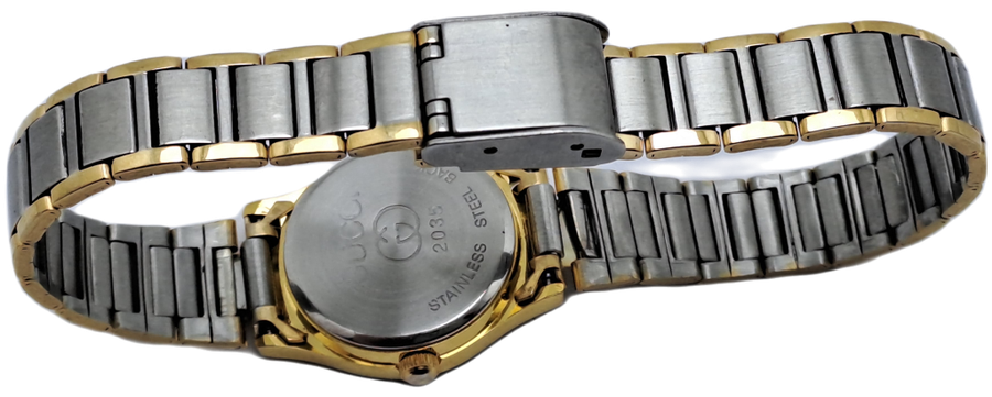 Vintage Ladie`s Gucci 2035 Quartz  Watch -Singapore Movement -Working