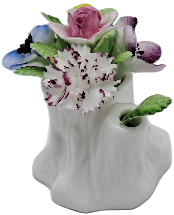 Vintage Royal Doulton Porcelain Flower Bouquet (Posy) - One flower Missing