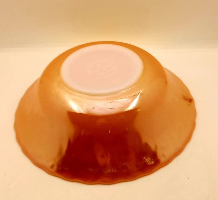 1940 -1950s Vintage Anchor Hocking Fire-King Glass Peach Lusterware SALAD BOWL 6cmx21cm-USA