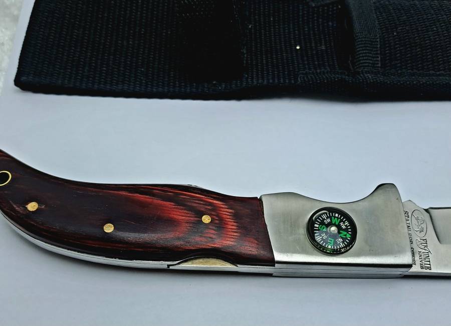 Pre-Owned Columbia Fujunjie USA Folding Knife with Canvas Sheath