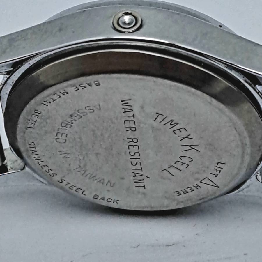Pre-owned Vintage Ladies TIMEX Quartz Stainless Steel watch - Working-
