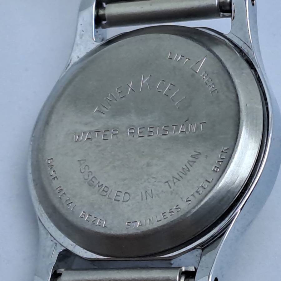Pre-owned Vintage Ladies TIMEX Quartz Stainless Steel watch - Working-