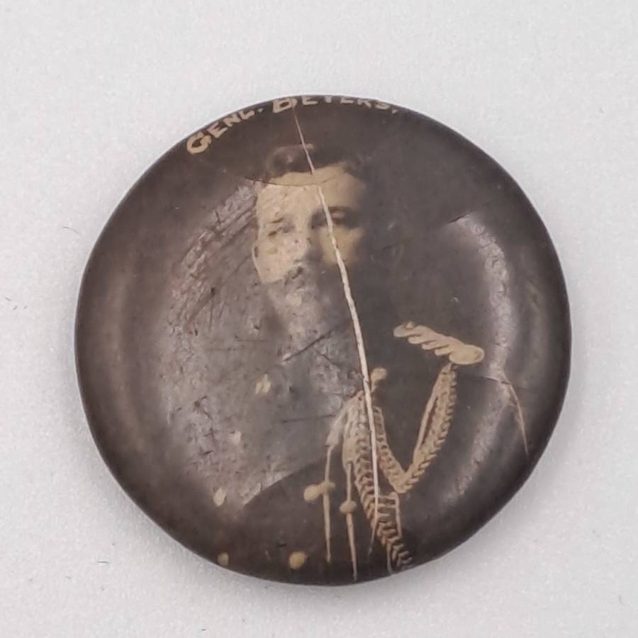 Rare!! Pin Badge of Boerwar General Beyers -23mm  - No Pin