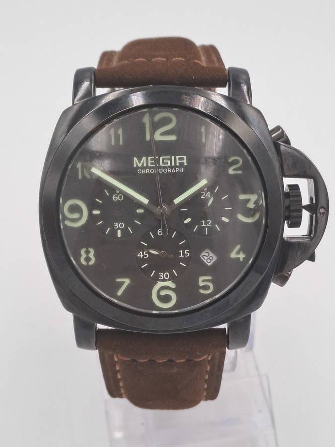 Megir Mens Quartz watch with Leather strap -Large Face-Working