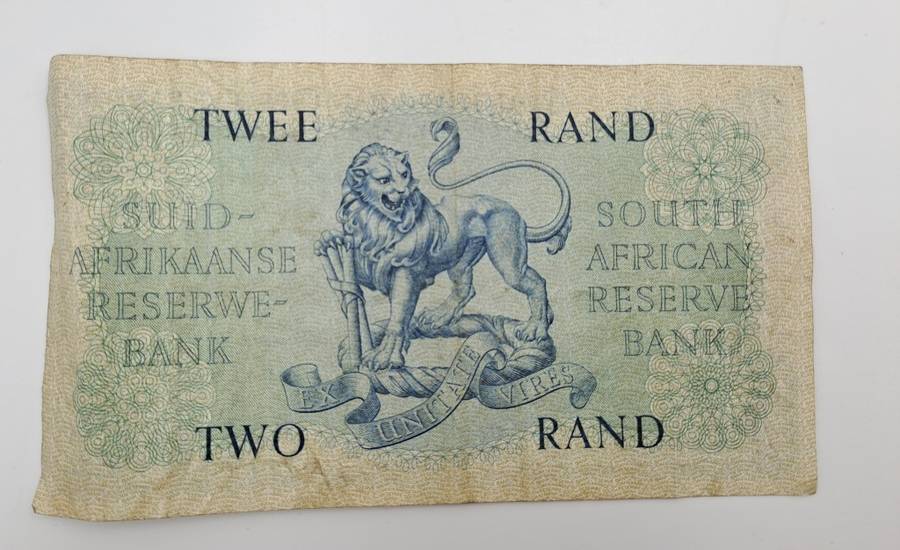 G.Rissik 1962 B184 Prefix - South Africa 2 Rand -Two Rand Bank note Circulated