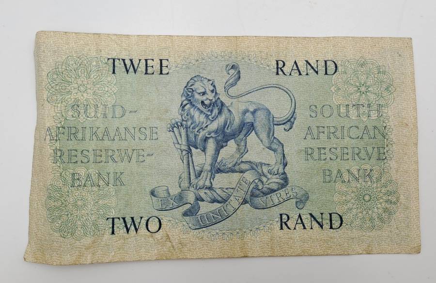 G.Rissik 1962 B184 Prefix - South Africa 2 Rand -Two Rand Bank note Circulated