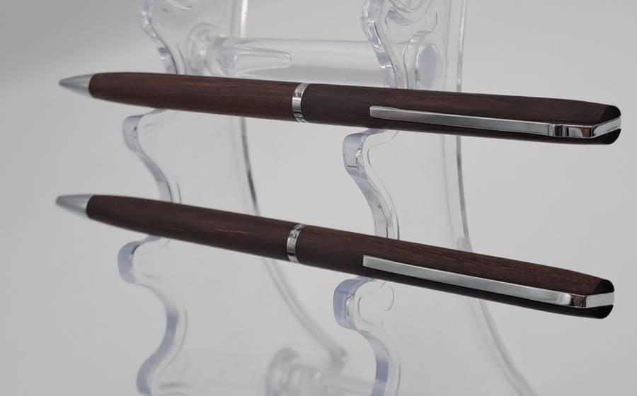 Vintage Hallmark Rosewood Pen and Pencil set made in USA- ROYAL SALUTE still in original Case.