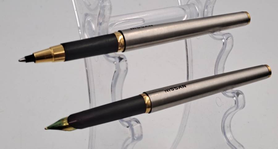 1985 Parker 95 TE date code  Fountain and rollerball pens in gold and silver trim (Branded) England